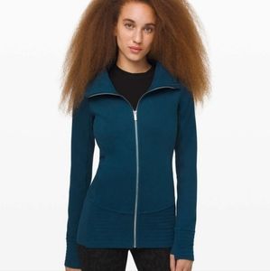 Lululemon women's radiant jacket size 6